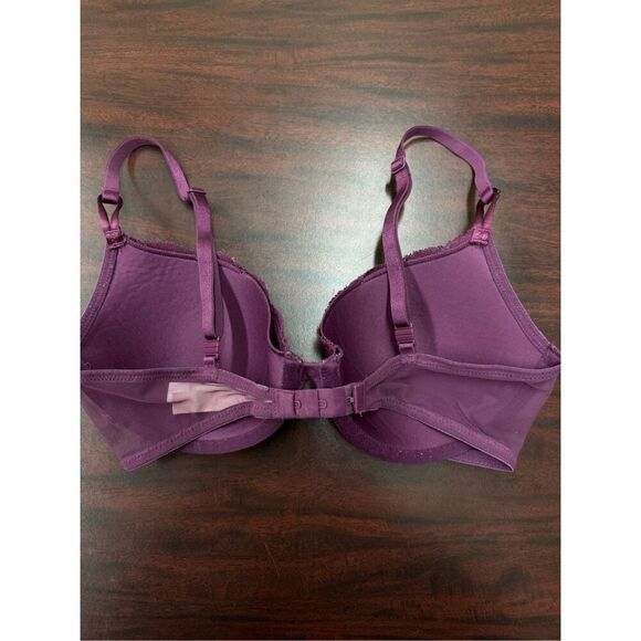 Victoria’s Secret Lined Demi Berry Color with Gold Bra Size 32D - Picture 3 of 7